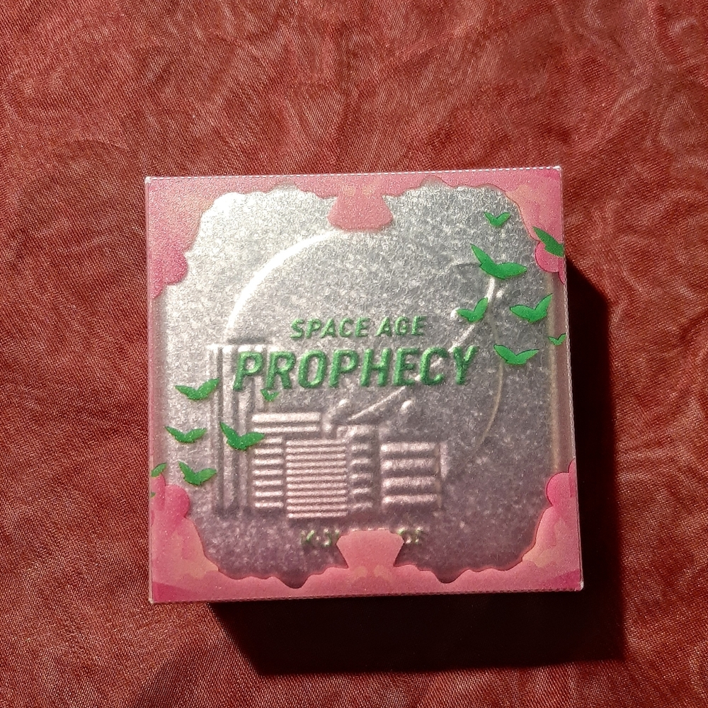 Kaleidos Cosmetics Highlighter